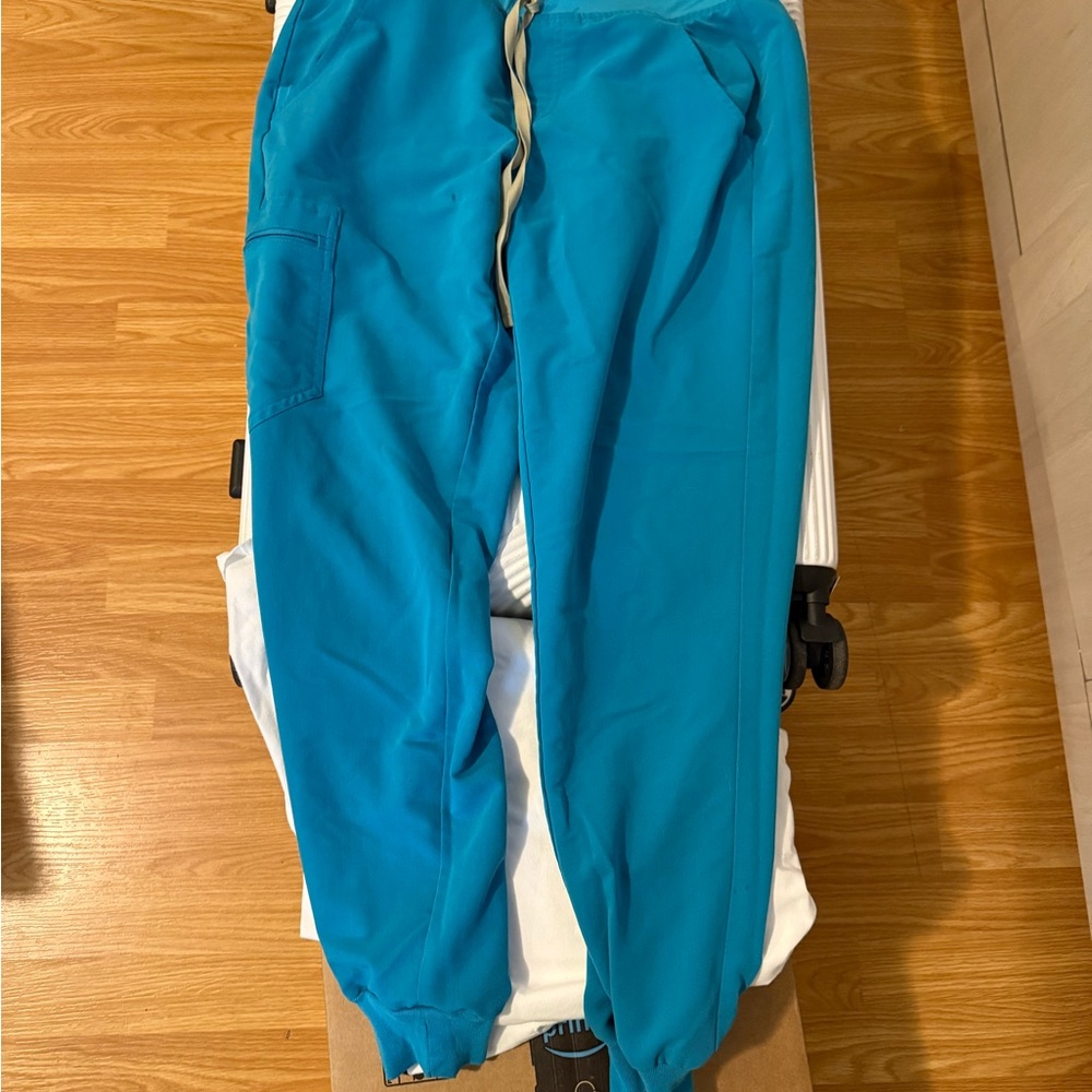 FIGS Teal Zamora Jogger Scrub Pants S